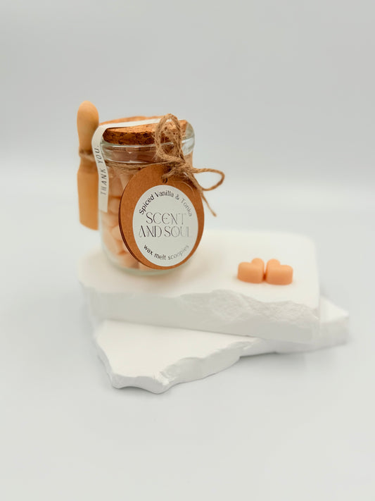 Spiced Vanilla and Tonka Wax Melt Scoopies Jar